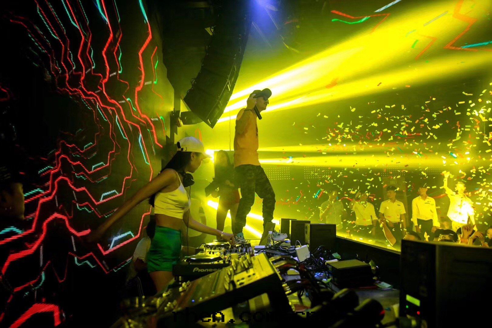 1536649822381619.jpg 1536649822381619.jpg