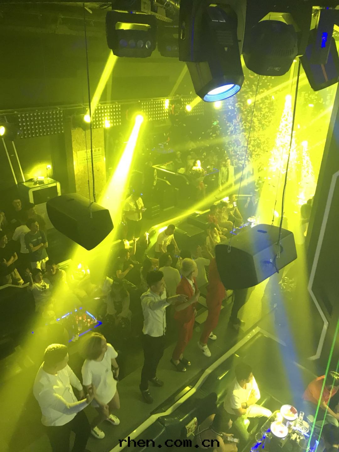 1536650284638331.jpg 1536650284638331.jpg